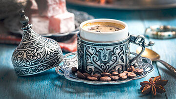 Turecka Kawa: Podróż od Historii do Teraz - Kultura i Smak